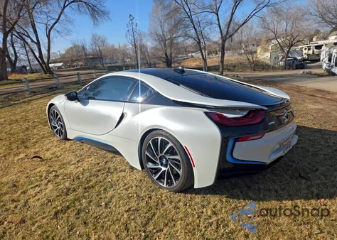 2015 BMW I8 из США, поврежденный, VIN WBY2Z2C54FV392704